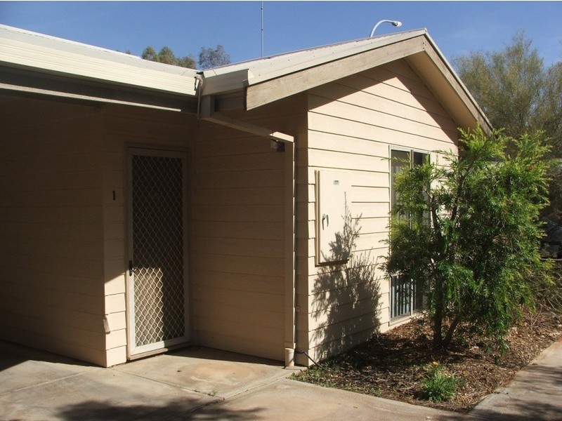 Unit 1/ 12  KENNEBERY CRESCENT, Roxby Downs SA 5725