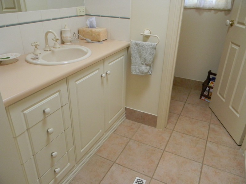 3 MELALEUCA COURT, Roxby Downs SA 5725