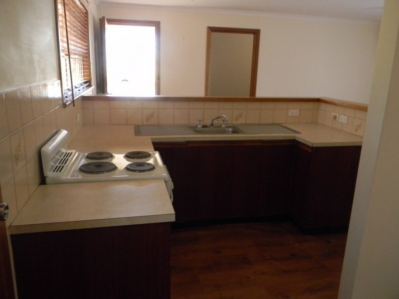 92A AND 92B AXEHEAD ROAD, Roxby Downs SA 5725