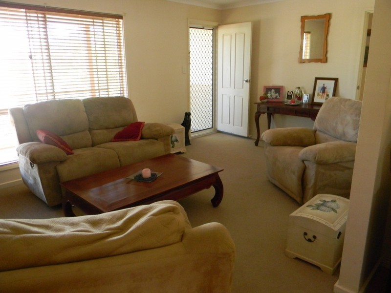 18  PINE CRESCENT, Roxby Downs SA 5725