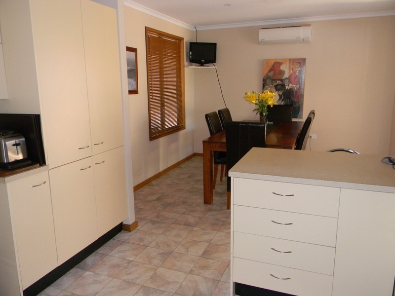 15  BOPEECHEE STREET, Roxby Downs SA 5725