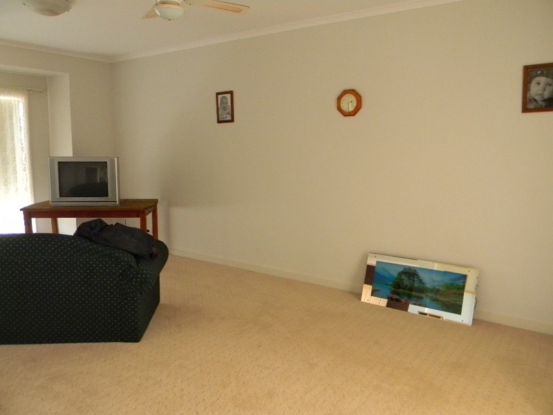 11 MELIA STREET, Roxby Downs SA 5725