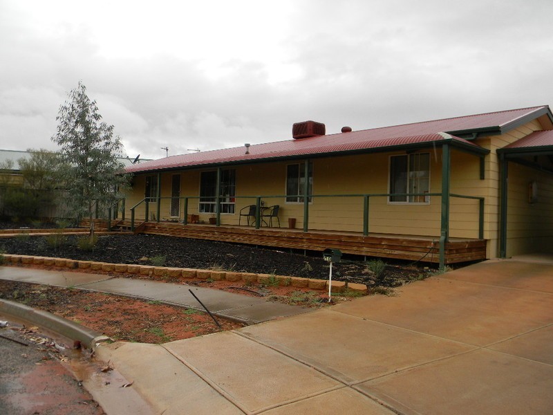 10 CACATUA CLOSE, Roxby Downs SA 5725