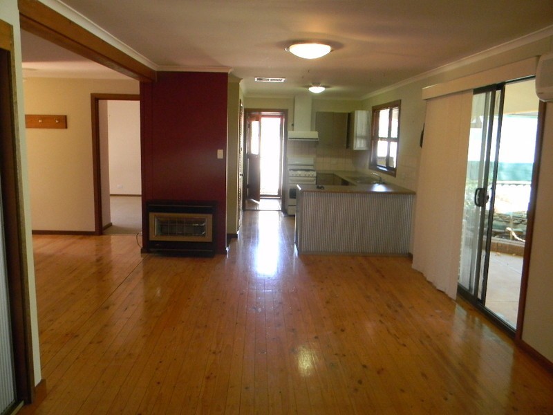 99  STUART ROAD, Roxby Downs SA 5725