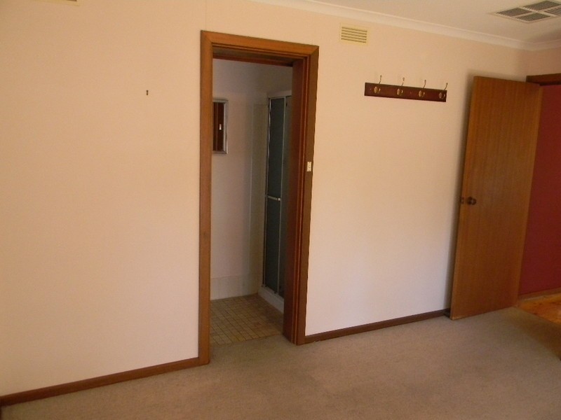 99  STUART ROAD, Roxby Downs SA 5725