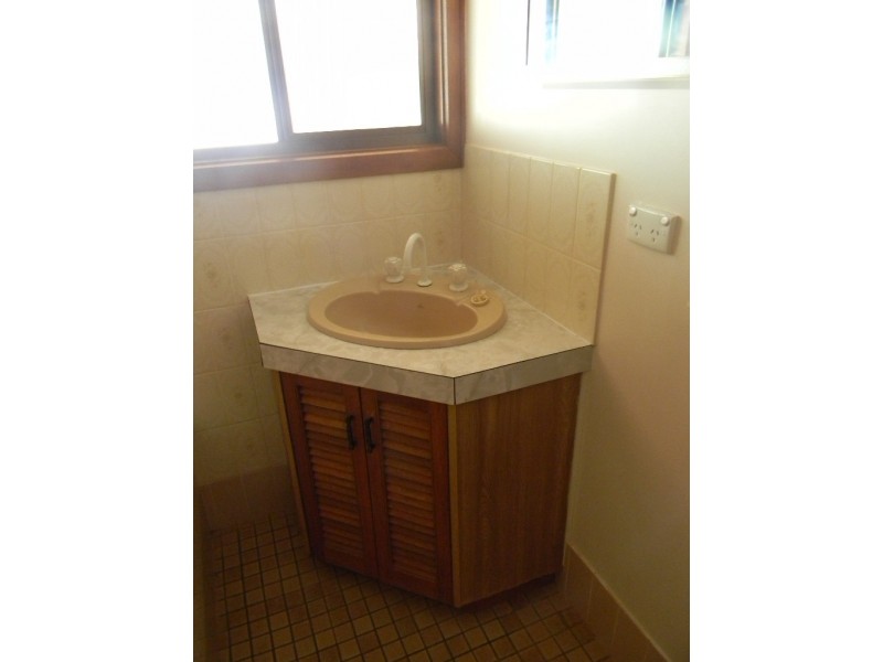 99  STUART ROAD, Roxby Downs SA 5725