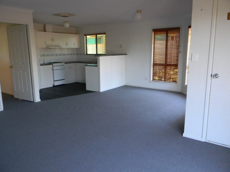 24/30  BURGOYN STREET, Roxby Downs SA 5725