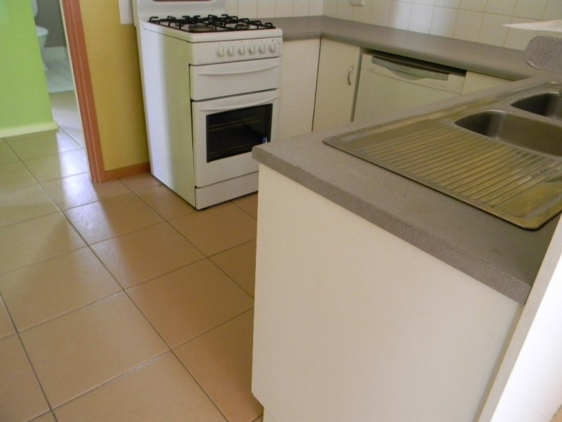 90 STUART ROAD, Roxby Downs SA 5725