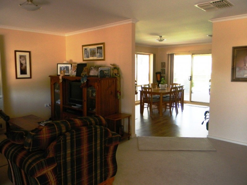 74  STUART ROAD, Roxby Downs SA 5725