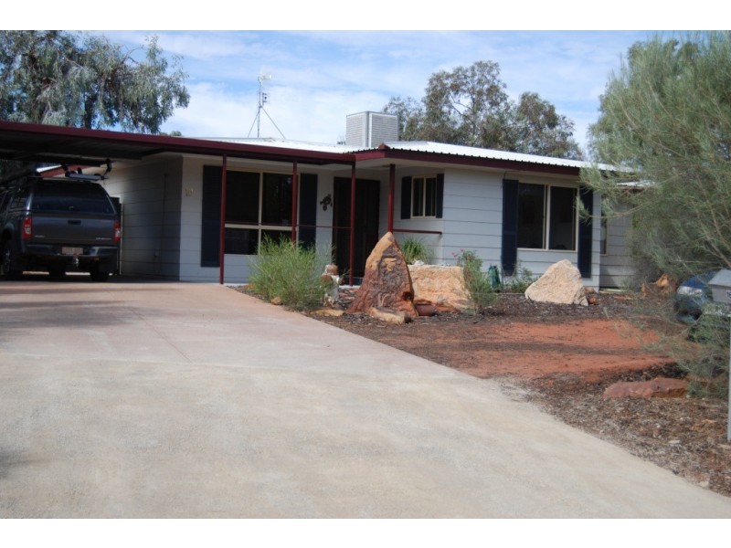 16 MULGARIA CRESCENT, Roxby Downs SA 5725
