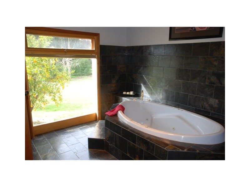 1 Lookout Drive, Paringa SA 5340