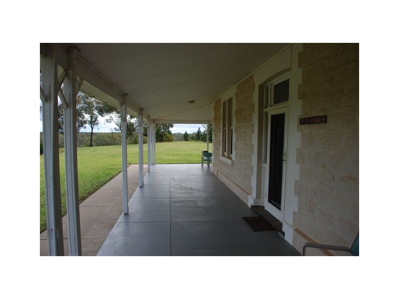 1 Lookout Drive, Paringa SA 5340