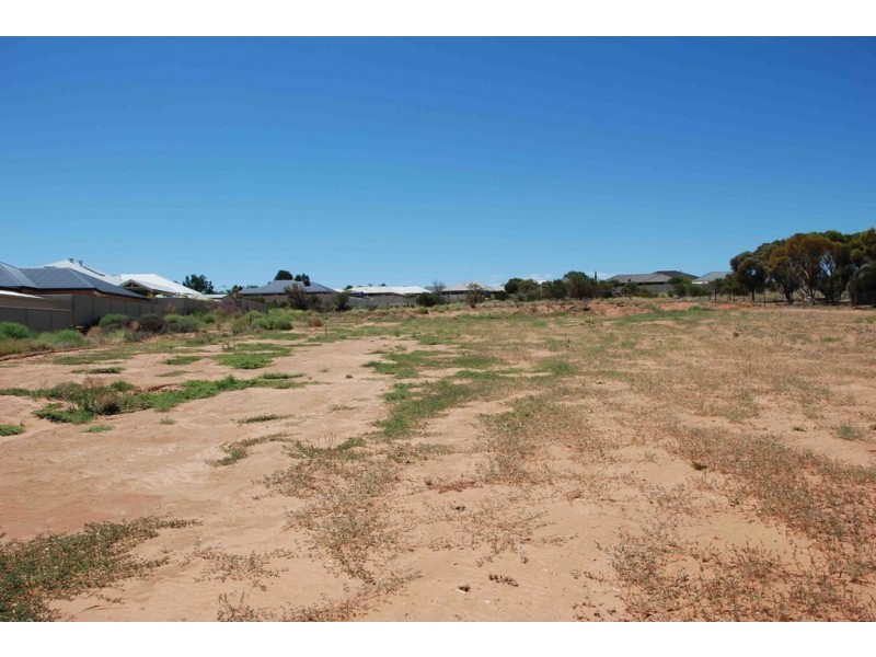 Lot 200 Hughes Avenue, Paringa SA 5340