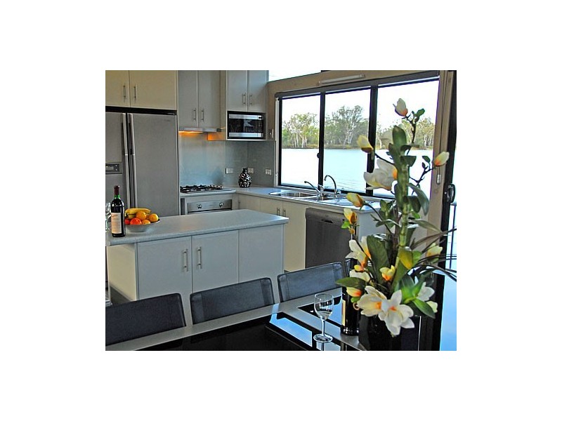 5 Lock Road, Paringa SA 5340