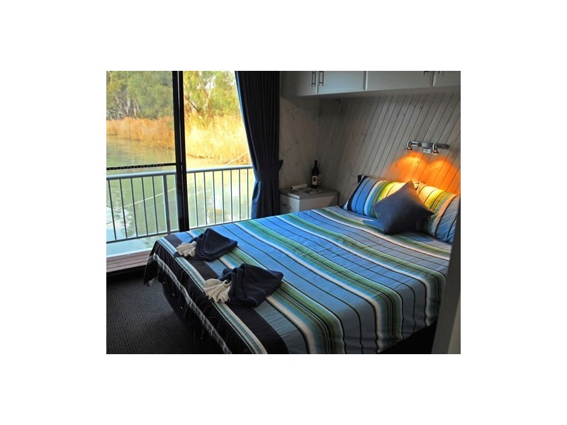 5 Lock Road, Paringa SA 5340