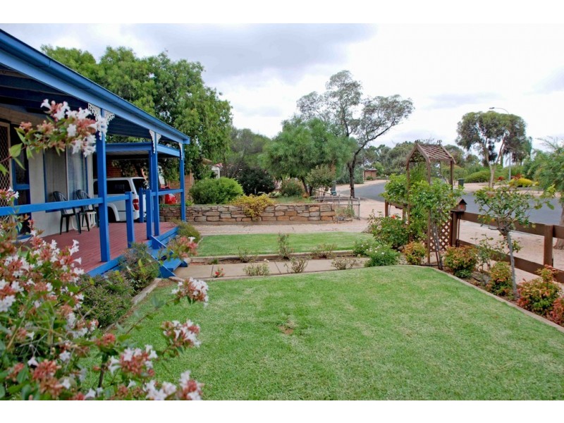 1 Phillips Road, Berri SA 5343