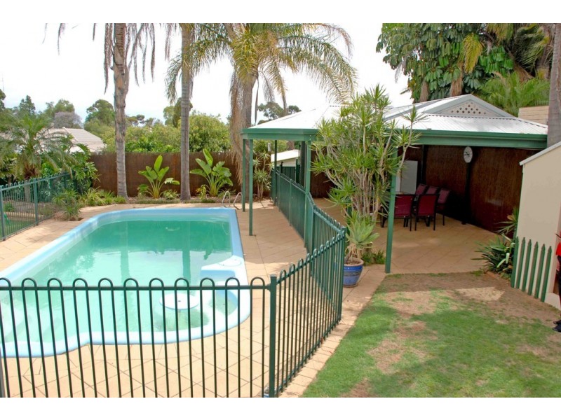 11 Sadlier Street, Loxton SA 5333