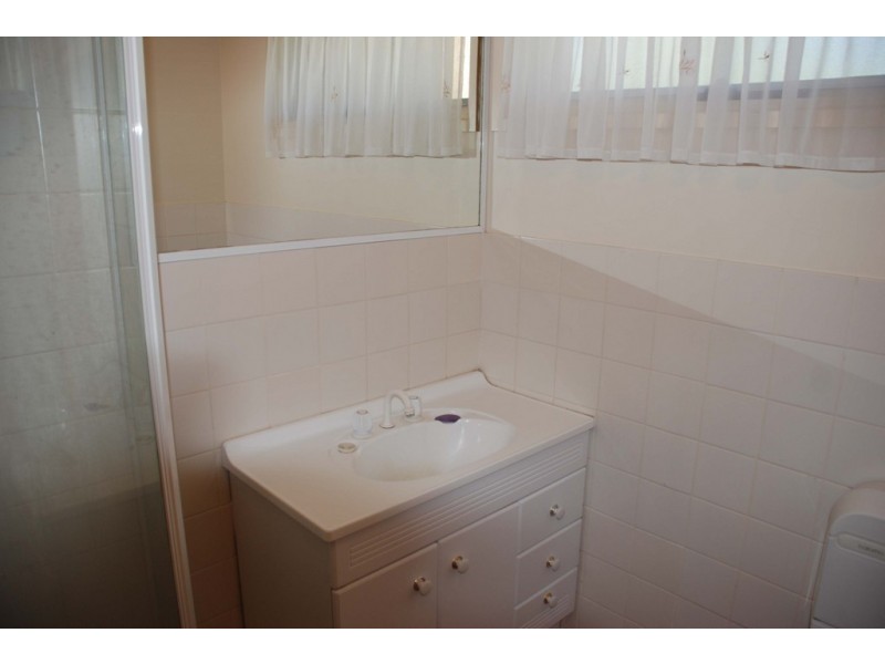 Unit 1/92 Cowra Street, Renmark SA 5341