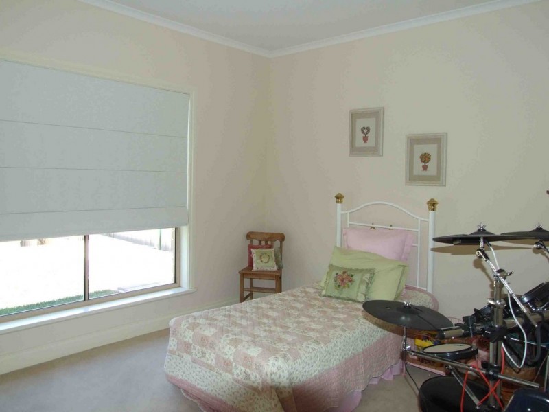 30 McLean Street, Berri SA 5343