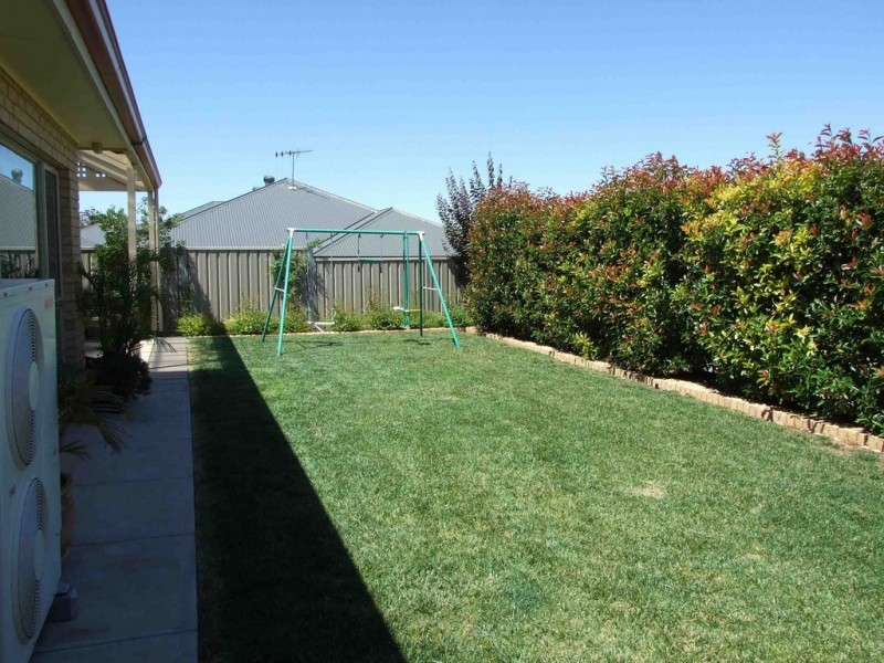 30 McLean Street, Berri SA 5343