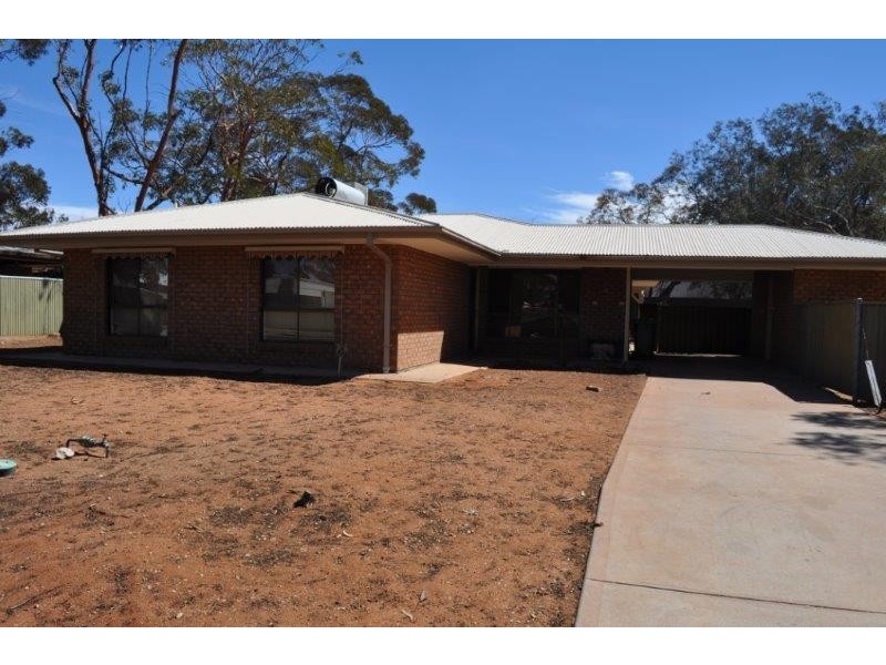 3 Boorook St, Woomera SA 5720
