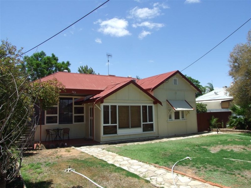 202 Sixteenth Street, Renmark SA 5341