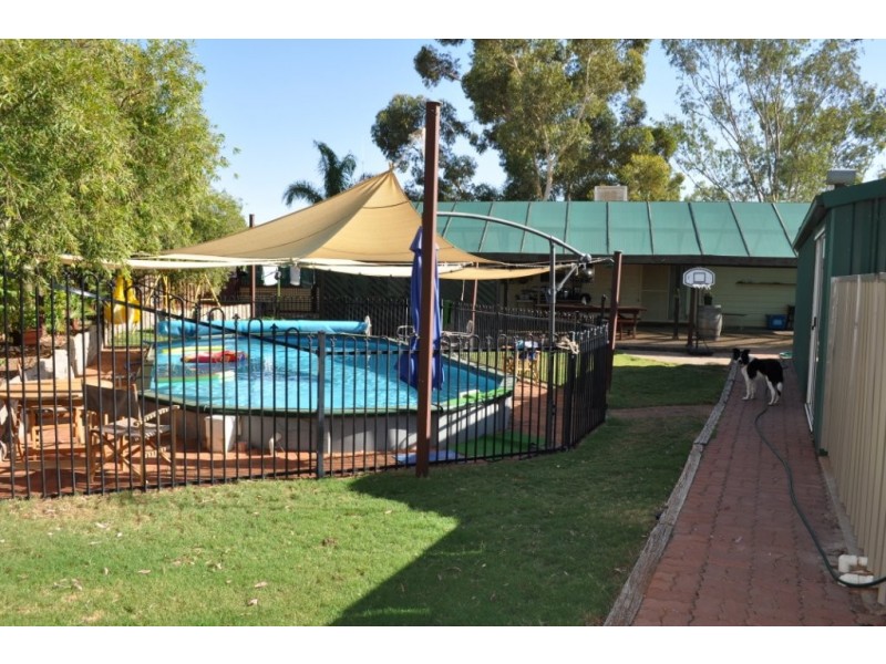 6 HAMILTON COURT, Roxby Downs SA 5725