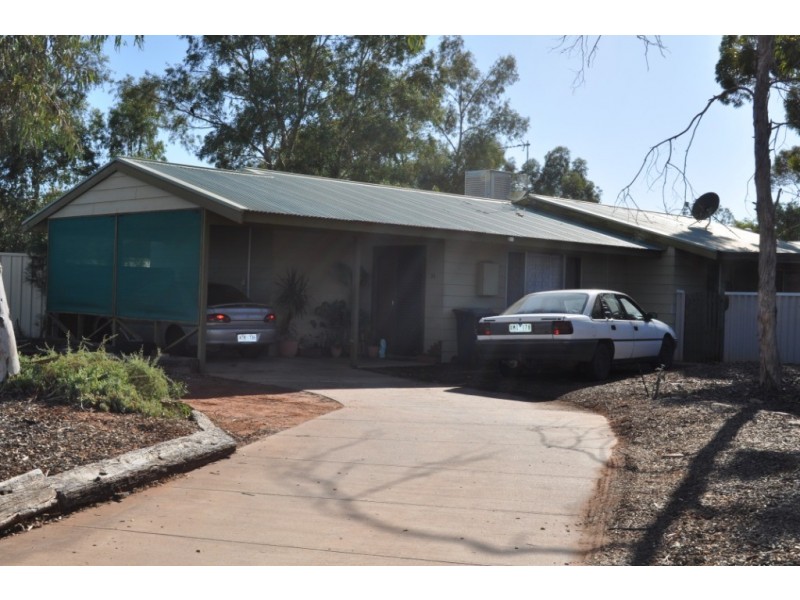 32 OLYMPIC WAY, Roxby Downs SA 5725