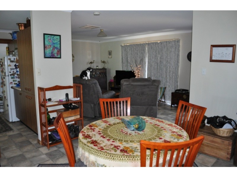 32 OLYMPIC WAY, Roxby Downs SA 5725