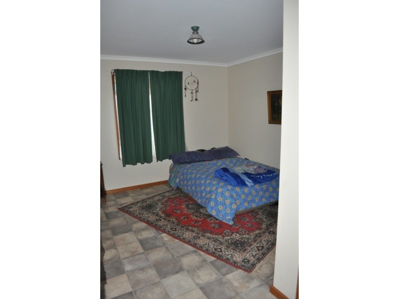 32 OLYMPIC WAY, Roxby Downs SA 5725