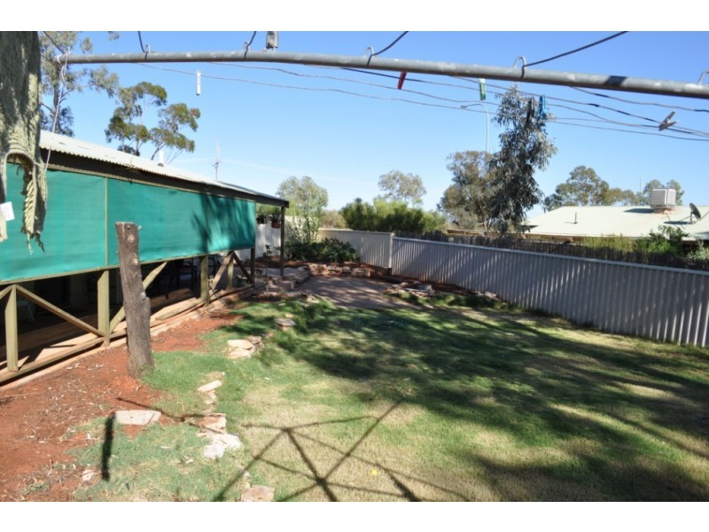 32 OLYMPIC WAY, Roxby Downs SA 5725