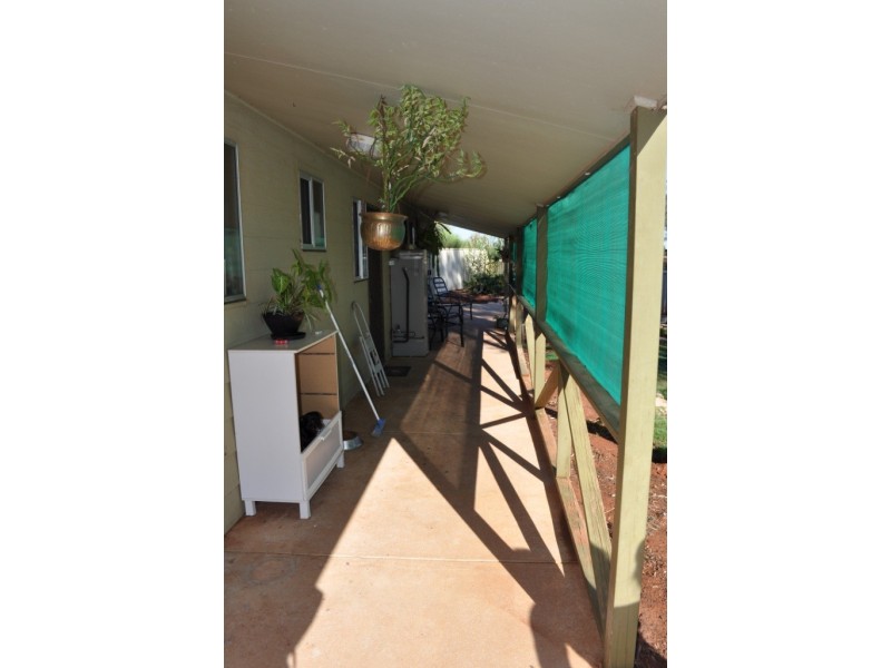 32 OLYMPIC WAY, Roxby Downs SA 5725