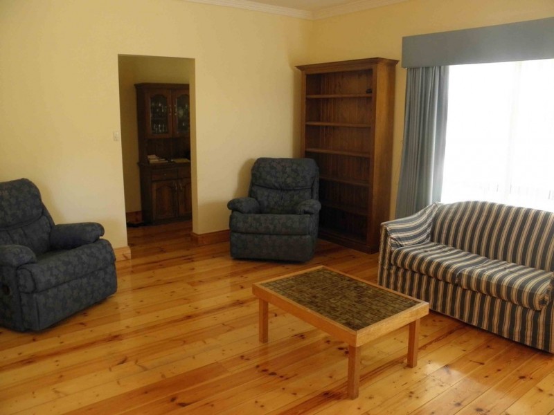 52 Twelfth Street, Renmark SA 5341