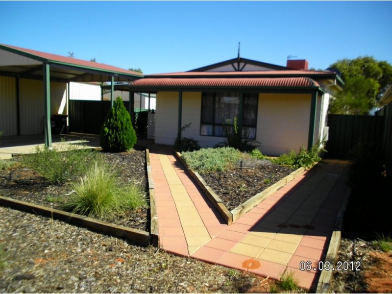 6 Pogona Court, Roxby Downs SA 5725