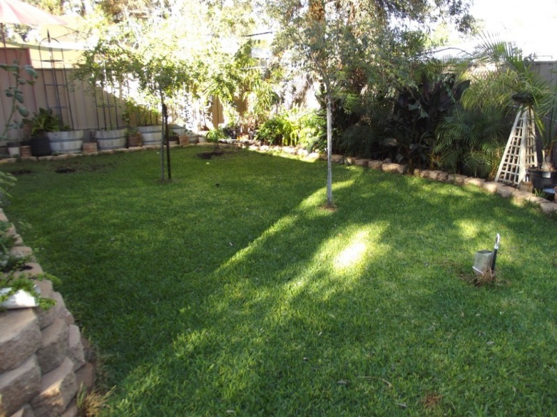 10 Mulgaria Crescent, Roxby Downs SA 5725