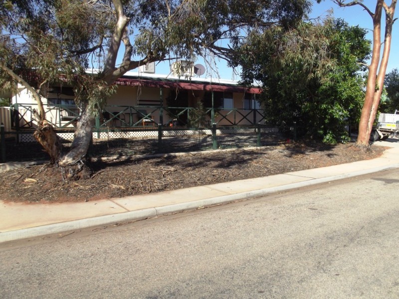 62 AXEHEAD ROAD, Roxby Downs SA 5725