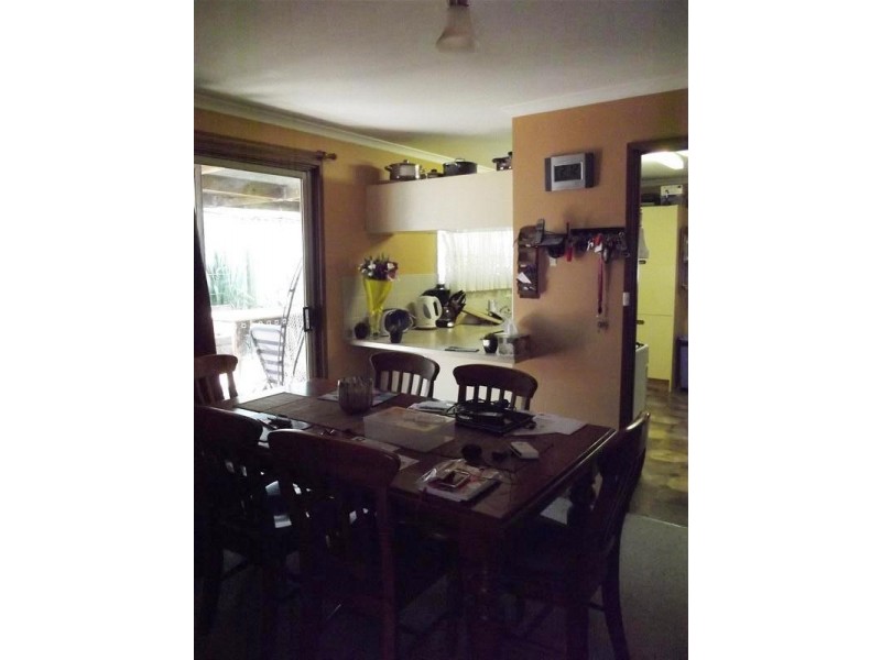 24 Kennebery Crescent, Roxby Downs SA 5725