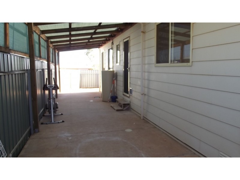 46C Aquila Boulevard, Roxby Downs SA 5725