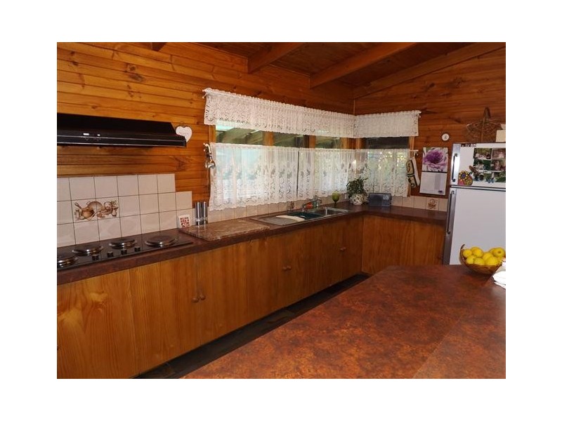 13 Railway Terrace, Renmark SA 5341