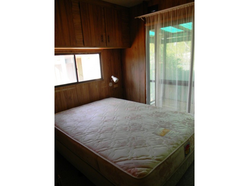 8 HOPBUSH MYALL GROVE CARAVAN PARK, Roxby Downs SA 5725