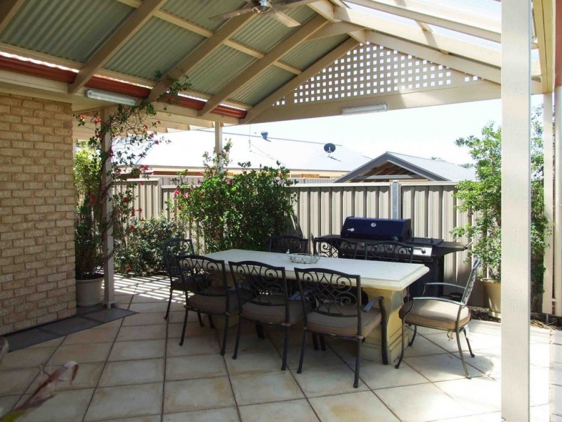 30 McLean Street, Berri SA 5343