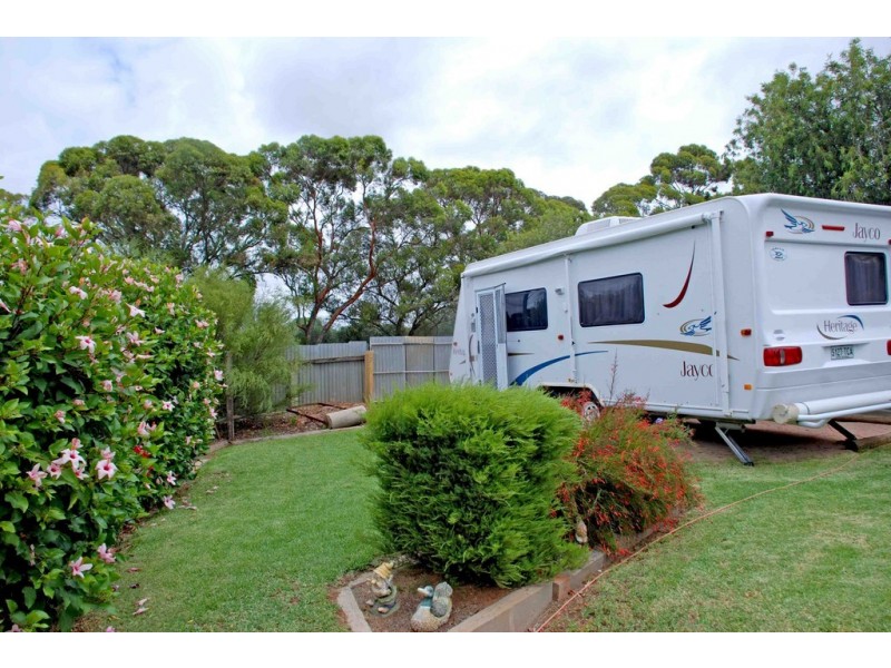 1 Phillips Road, Berri SA 5343