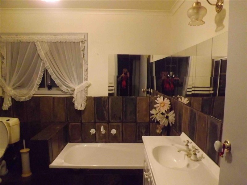 15 Streeter Ave, Glossop SA 5344