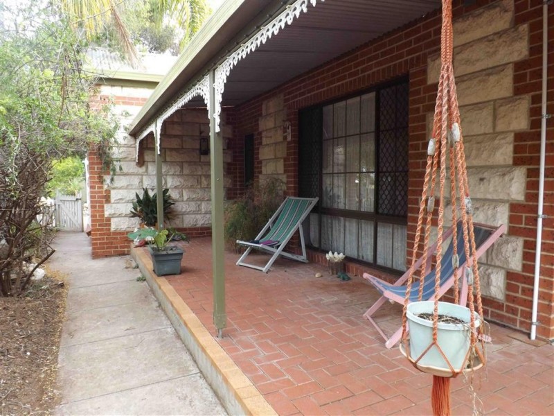 15 Streeter Ave, Glossop SA 5344