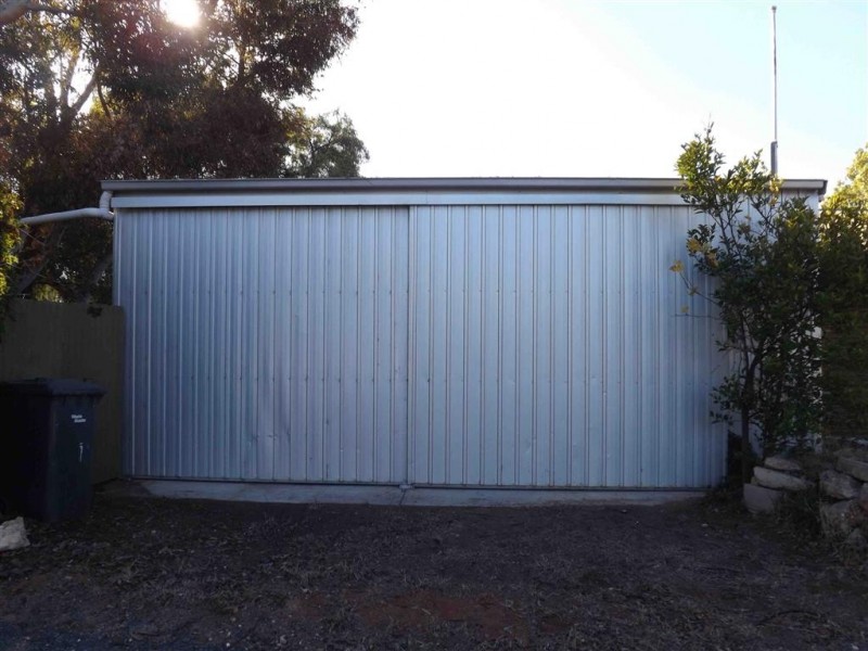 15 Streeter Ave, Glossop SA 5344