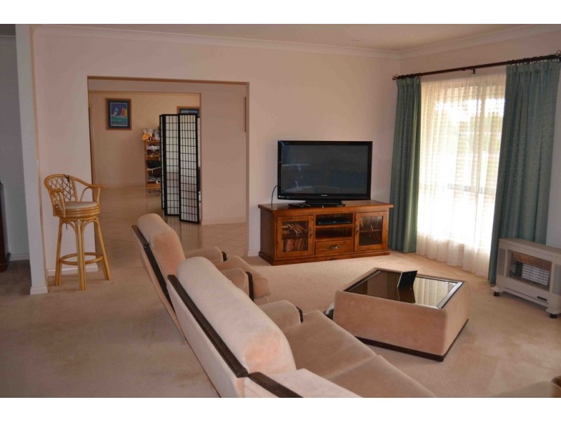 155 Arumpo Street, Renmark SA 5341