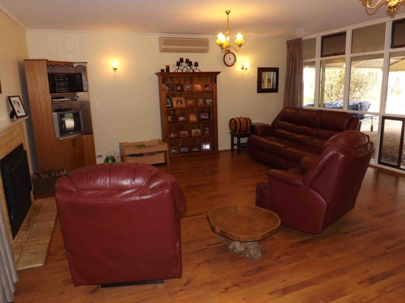 16 Old Sturt Highway, Berri SA 5343