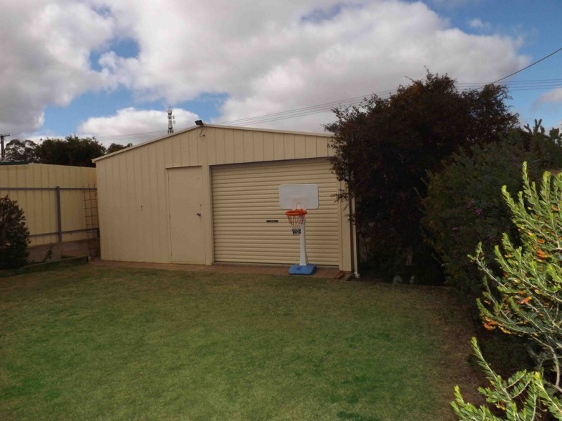 16 Old Sturt Highway, Berri SA 5343