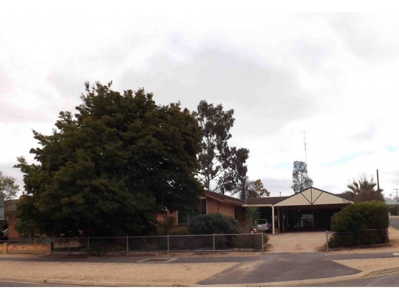 16 Old Sturt Highway, Berri SA 5343