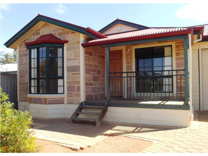 9 Pogona Court, Roxby Downs SA 5725